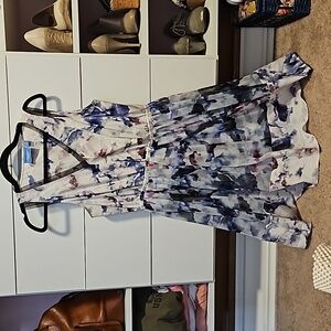 Simply Vera Wang dress sz M